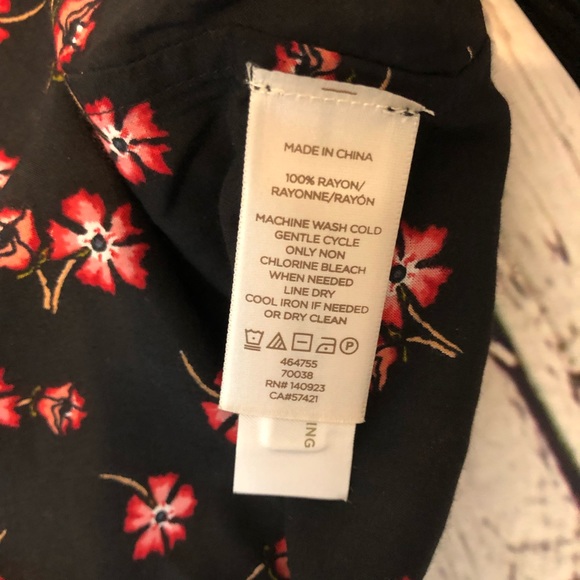 Ann Taylor Loft floral print kimono style short oversize one size flowy summer - Picture 9 of 11